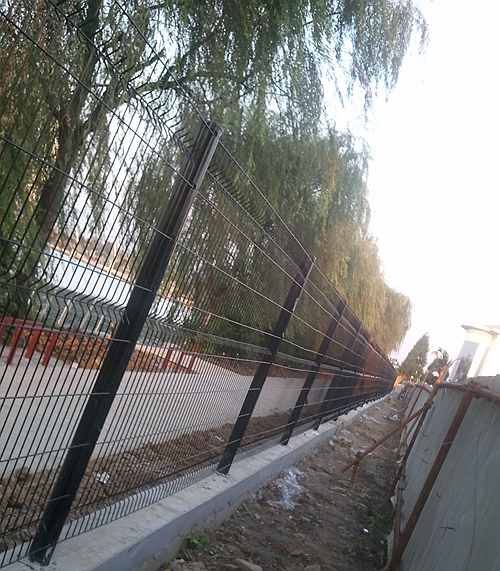 桃形柱護(hù)欄網(wǎng) 桃形柱護(hù)欄網(wǎng)